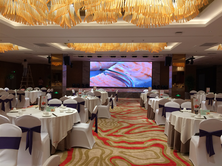 led video wall costs (1)