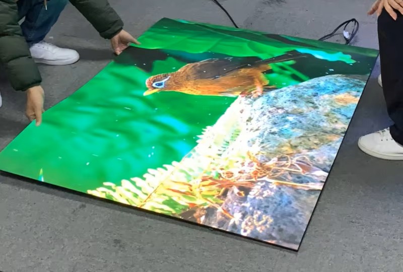 rolling up led displays (13) rolling up led displays (13)